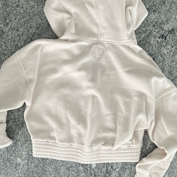 Abercrombie Essential Sunday Hoodie - Picture 4 of 4